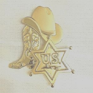 Fashion Statement Western Inspired Brooch